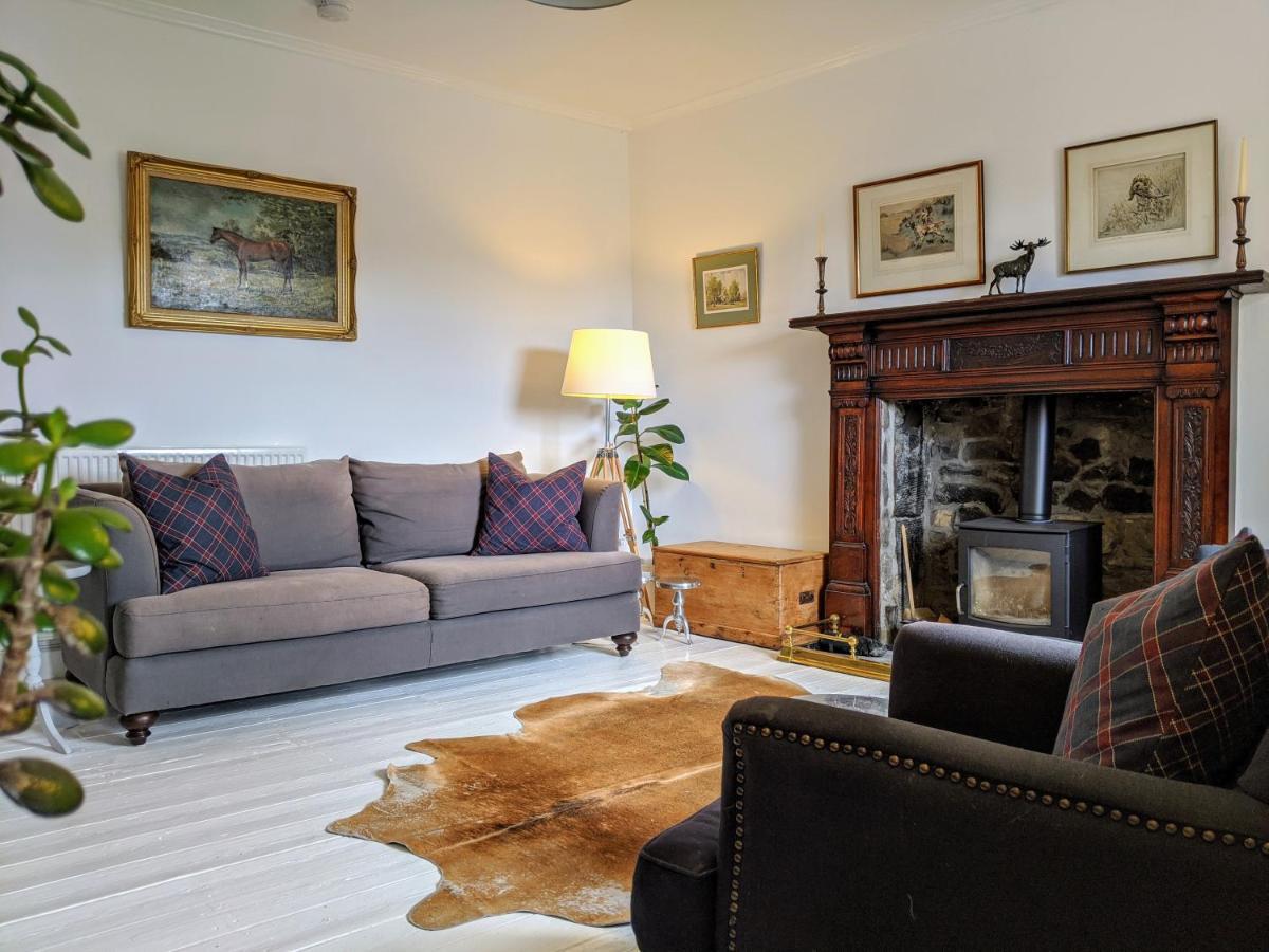 Central Hawick Spacious Stylish Flat With Log Burner Exterior foto